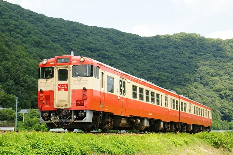 この路線で行こう 岡山編 津山線の旅 トレたび 鉄道 旅行情報サイト この路線で行こう 岡山編 津山線の旅 トレたび 鉄道 旅行情報サイト