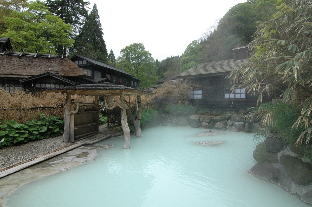 乳頭温泉郷　鶴の湯温泉