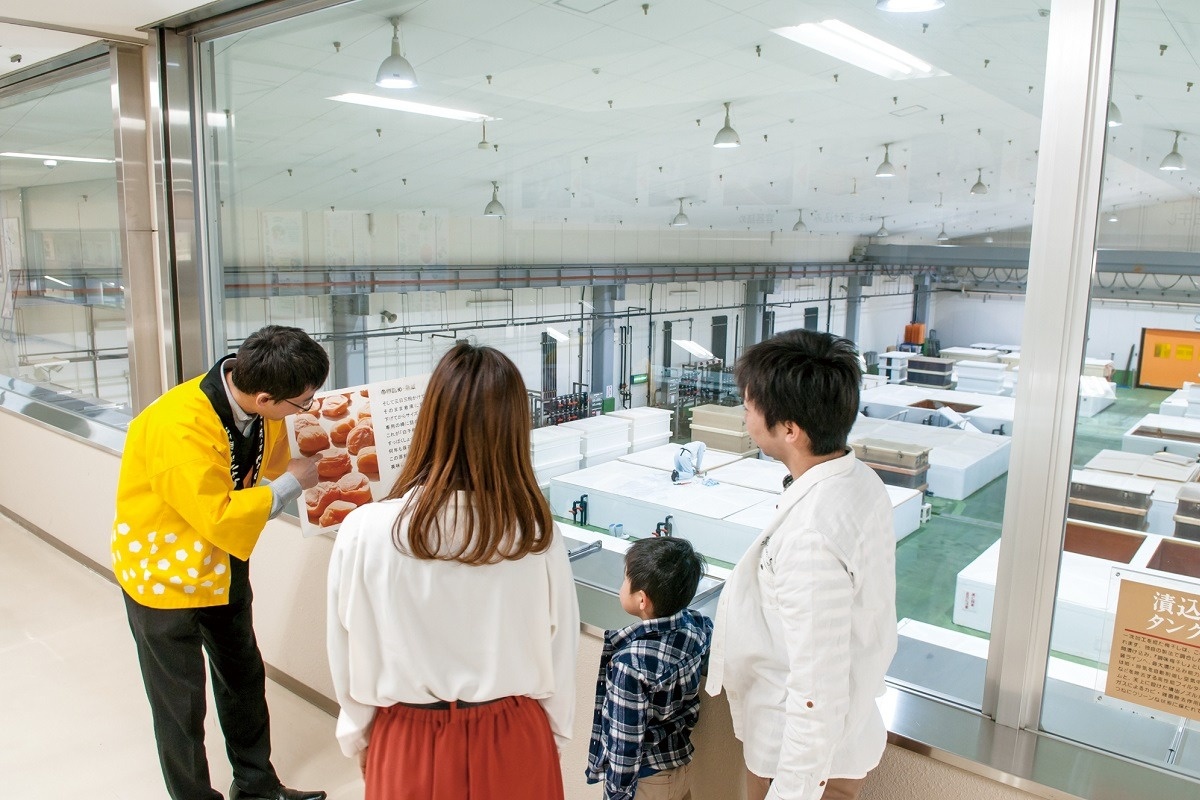 紀州梅の里なかた 本社直売店