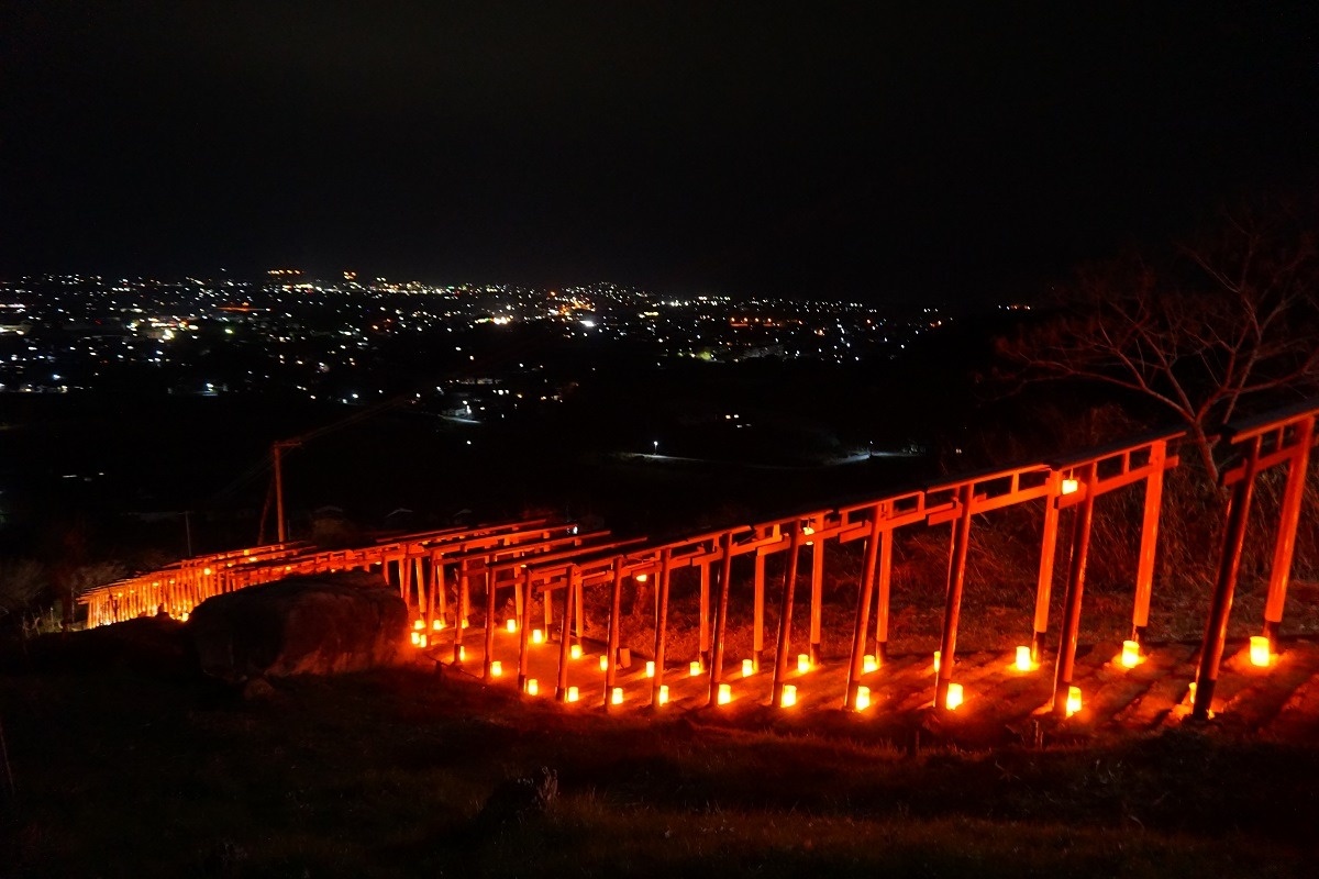 夜の浮羽稲荷神社