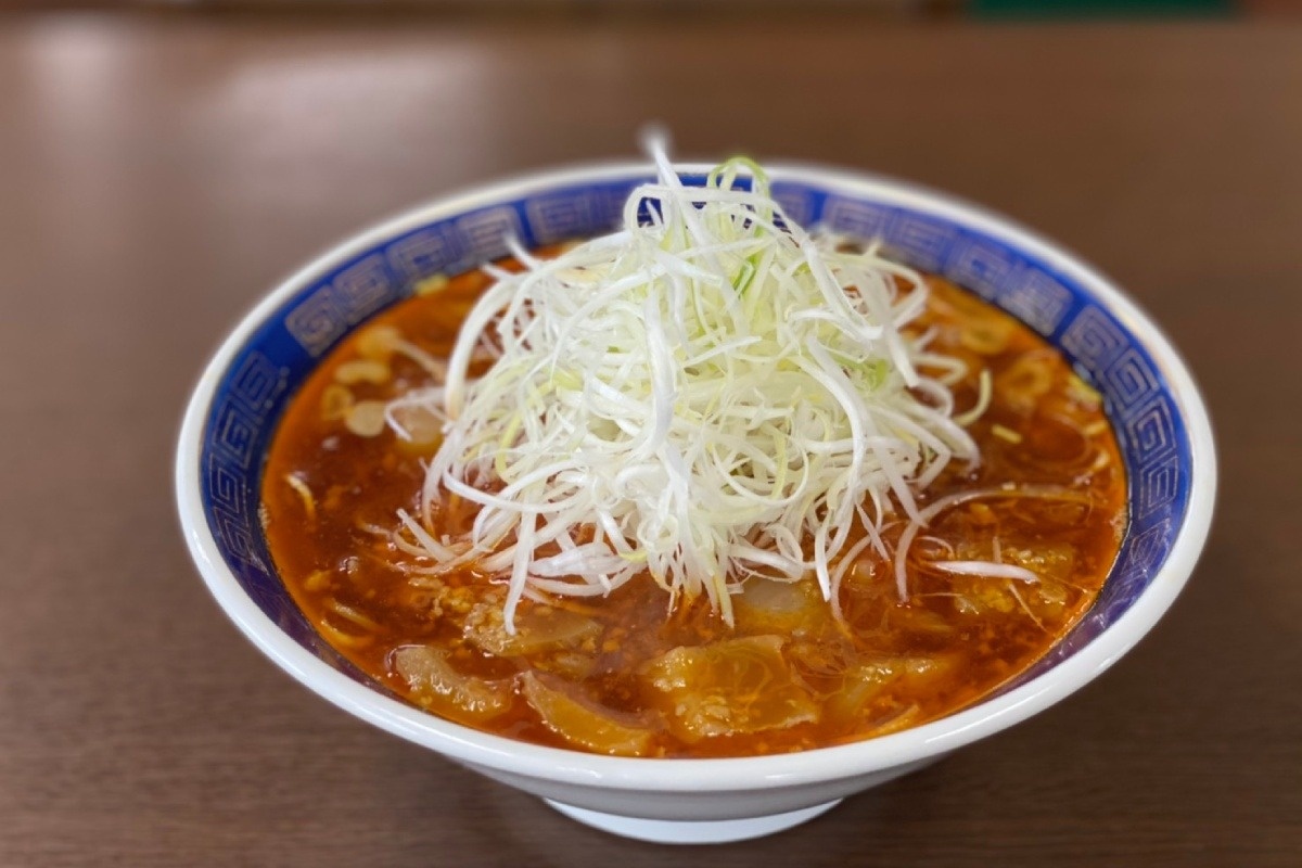 担々麺 970円