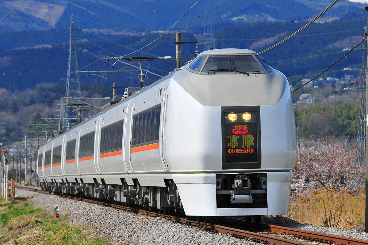 The列車 草津 トレたび 鉄道 旅行情報サイト