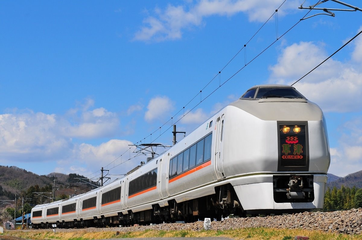 The列車 草津 トレたび 鉄道 旅行情報サイト