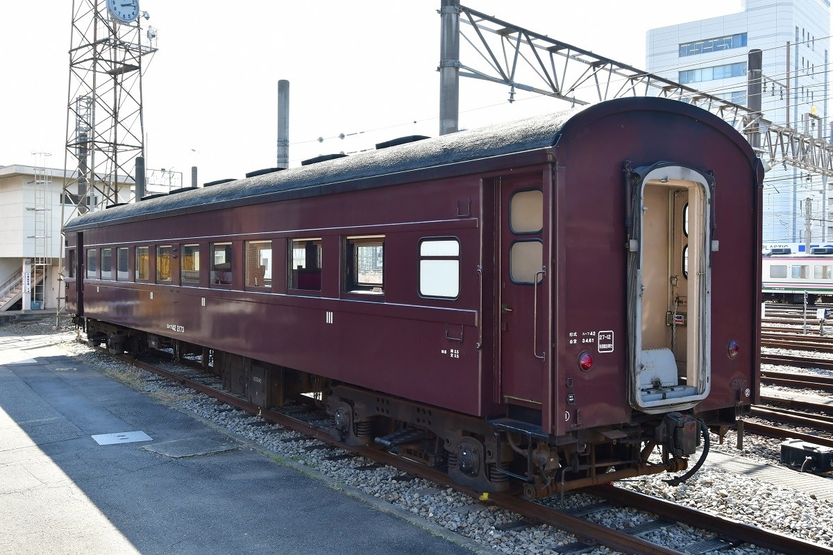 スハフ42形　レトロ客車