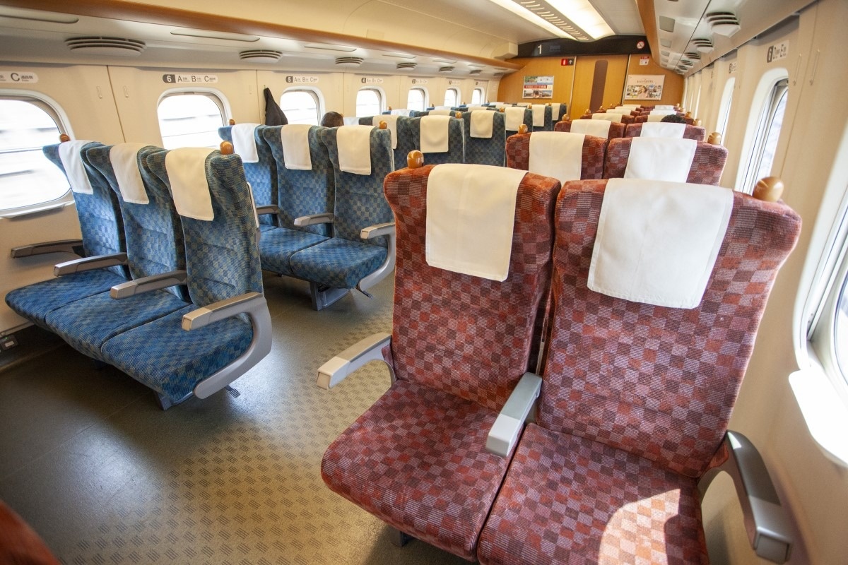 新幹線　N700系7000・8000番代　普通車自由席