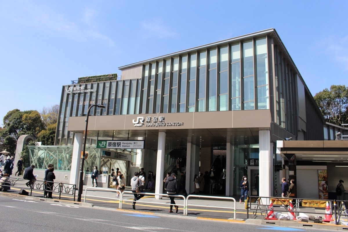 2020年3月に開業したJR原宿駅新駅舎（画像：ＪＲ東日本提供）