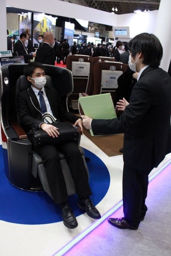コイト電工　サフィール踊り子　プレミアムグリーン車　座席　鉄道技術展　2021