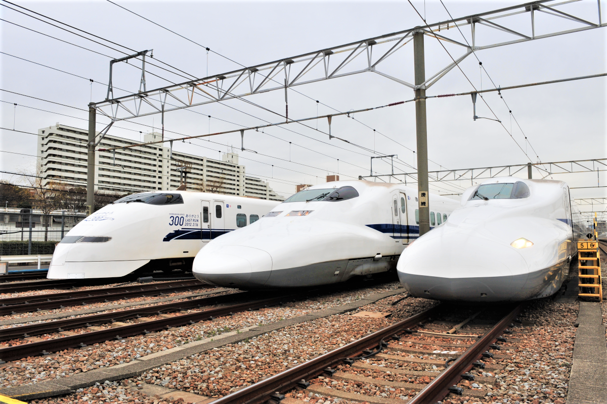 東海道新幹線 のぞみ 30周年 速くて快適な移動を叶えた 歴代車両の進化を追う 最新鋭のn700sも解説 The列車 トレたび 鉄道 旅行情報サイト
