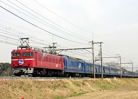 予約制フルコースディナーを楽しめる食堂車「グランシャリオ」を連結した寝台特急「北斗星」