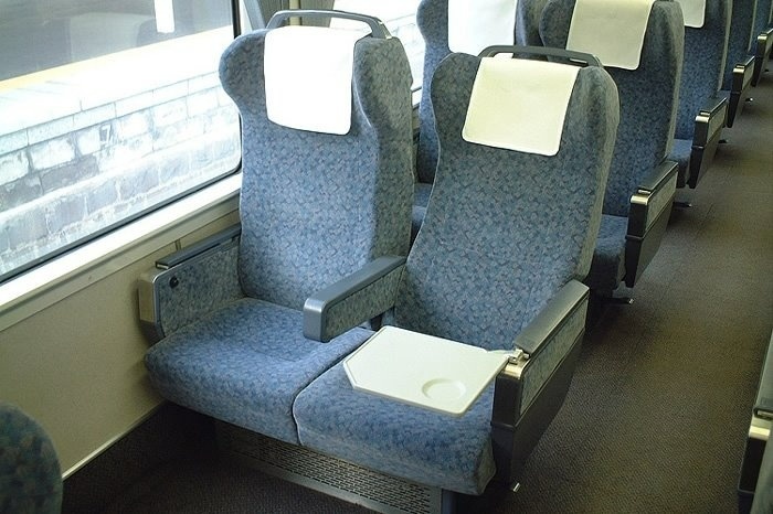 鉄道サボ 愛称板】（表）しなの 指定席 （裏）しなの 自由席