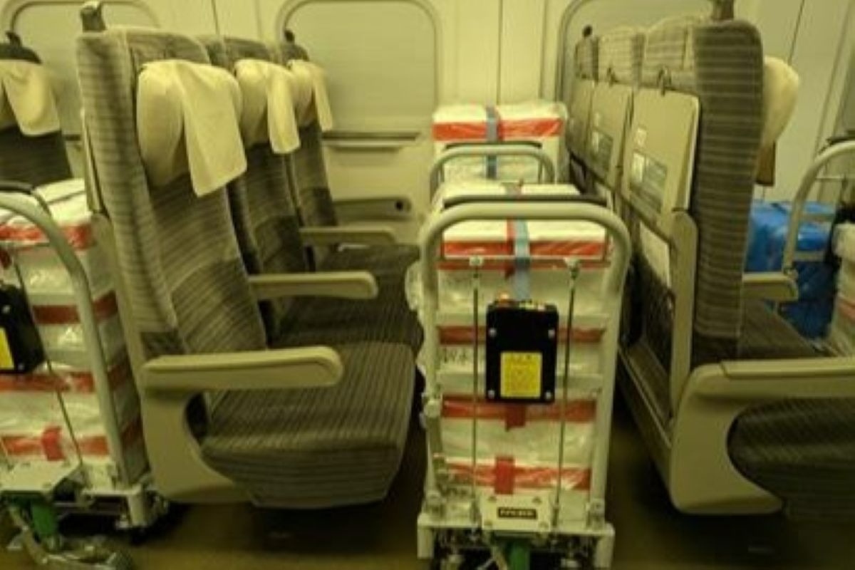 専用台車によって無駄なく配置された荷物