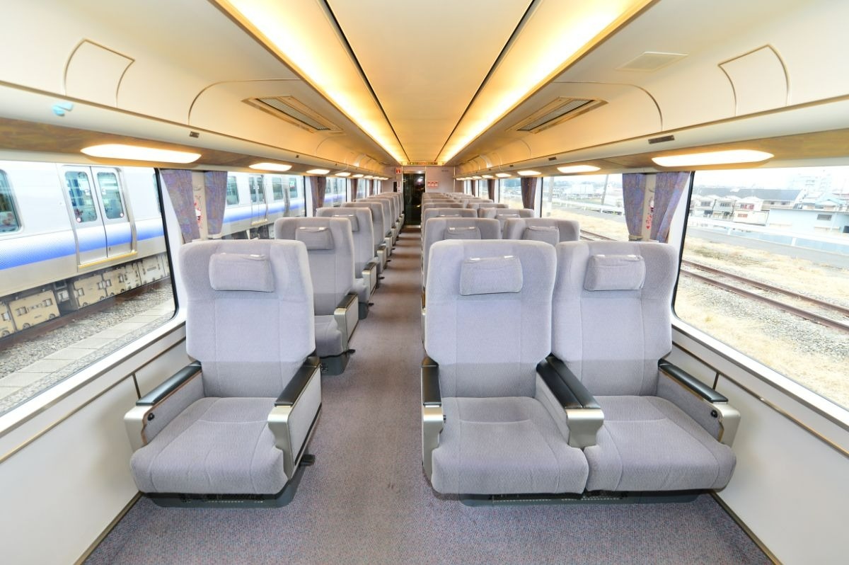 電車の座席