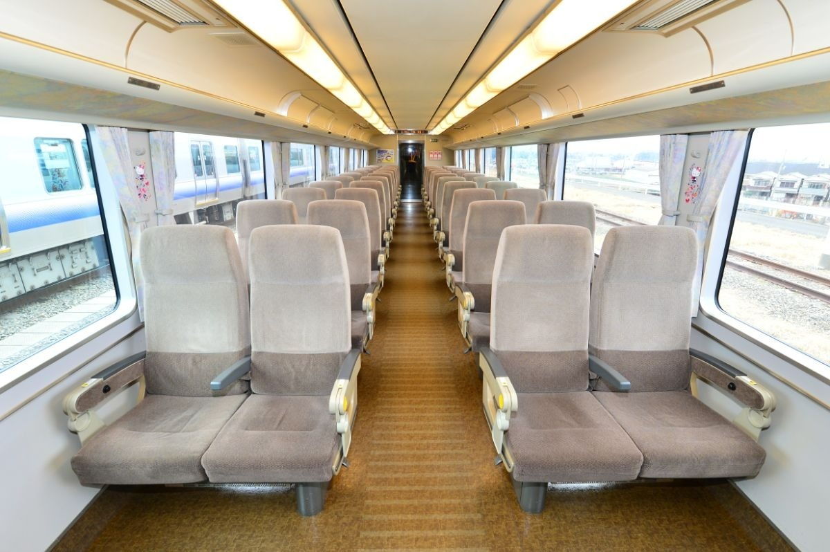 電車の座席