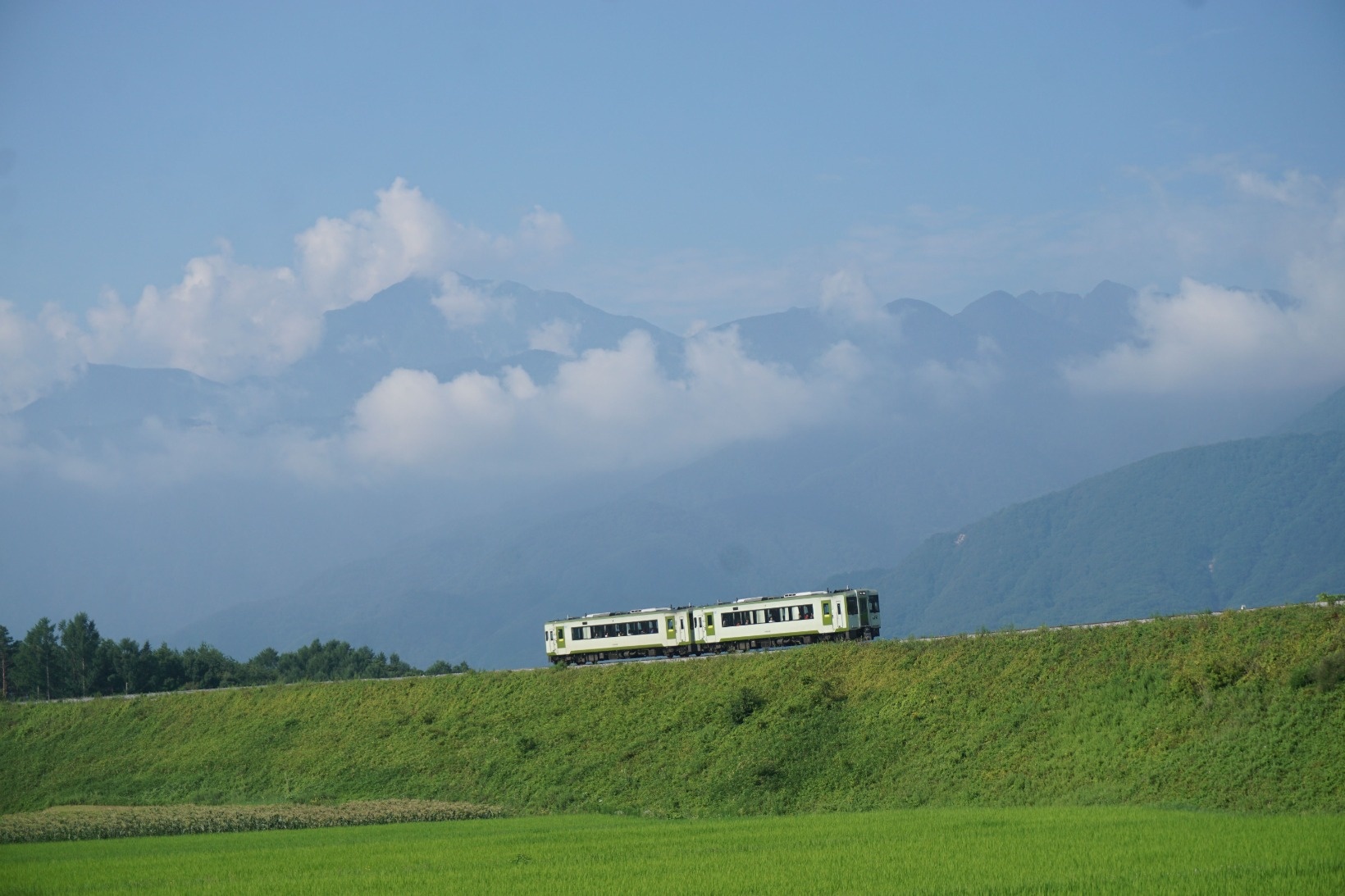 列車