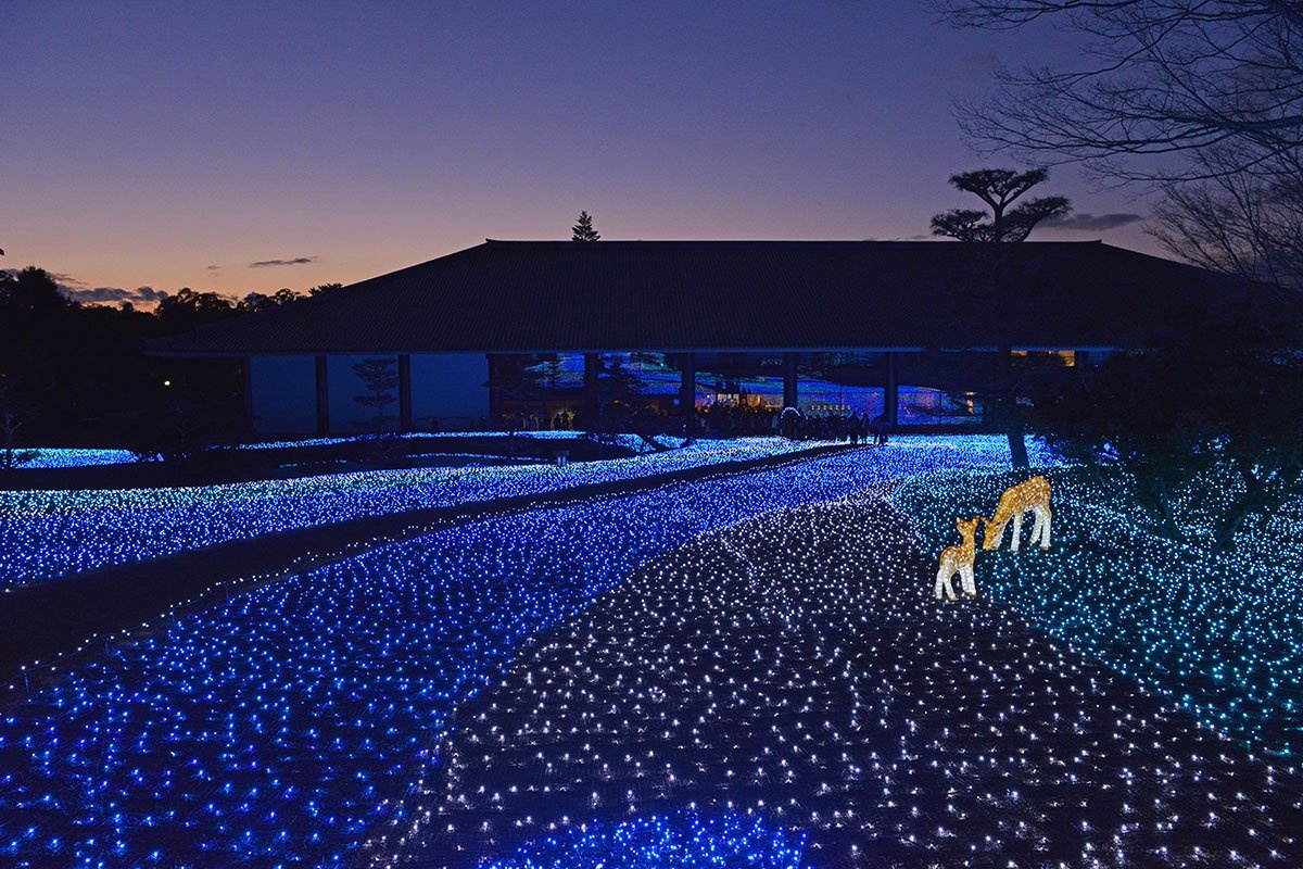 しあわせ回廊 なら瑠璃絵 奈良県奈良市 トレたび 鉄道 旅行情報サイト
