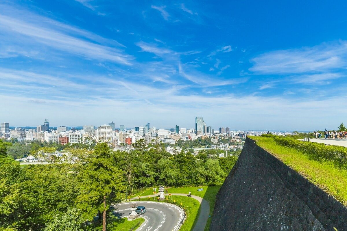 青葉城（仙台城跡）から眺める仙台市内　写真／（公財）仙台観光国際協会