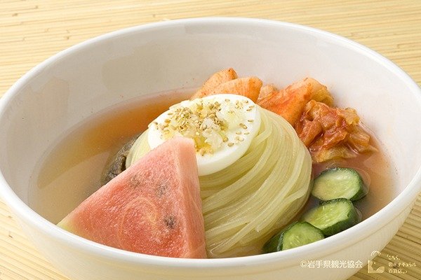 つるつるした麺が特徴の盛岡冷麺（イメージ）