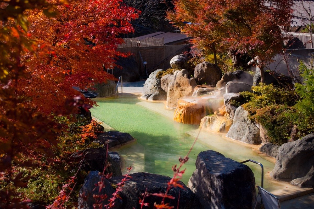 全国的にも珍しい色の「うぐいすの湯」。奥飛騨温泉郷ではここだけ
