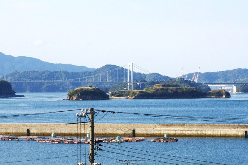 展望室から見た、村上海賊の拠点・能島