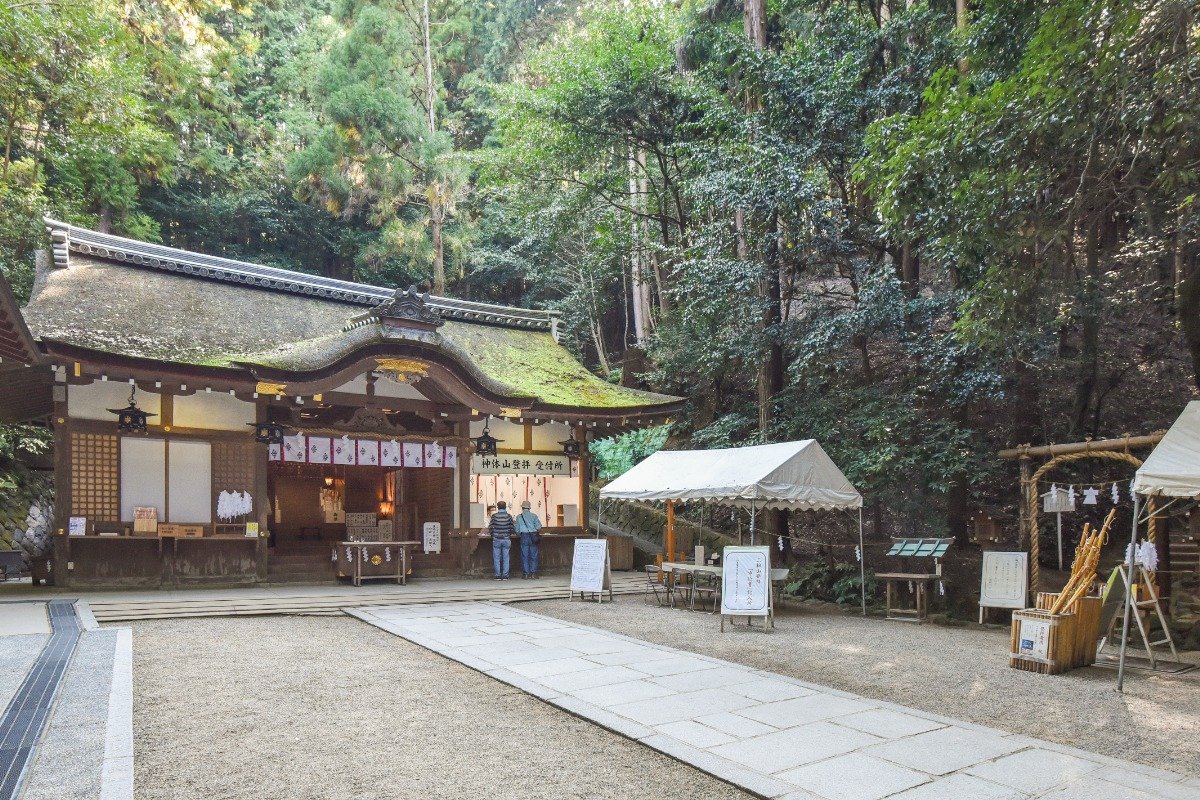 三輪山登拝口がある狭井神社は、病気平癒や健康の神として信仰されます