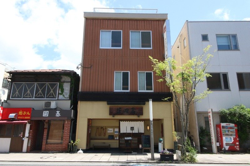 三島駅から徒歩約10分の「和食 蒲焼 髙田屋」