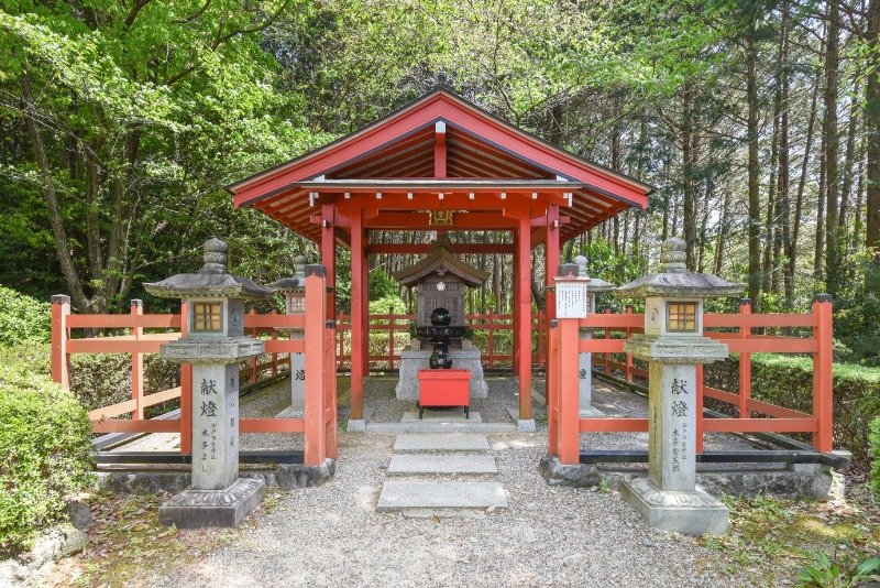 安倍晴明を祀る晴明堂。安倍晴明の天文観察地とも伝わります