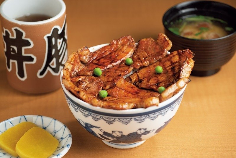 「元祖 豚丼のぱんちょう」の「豚丼（梅）」1150円り
