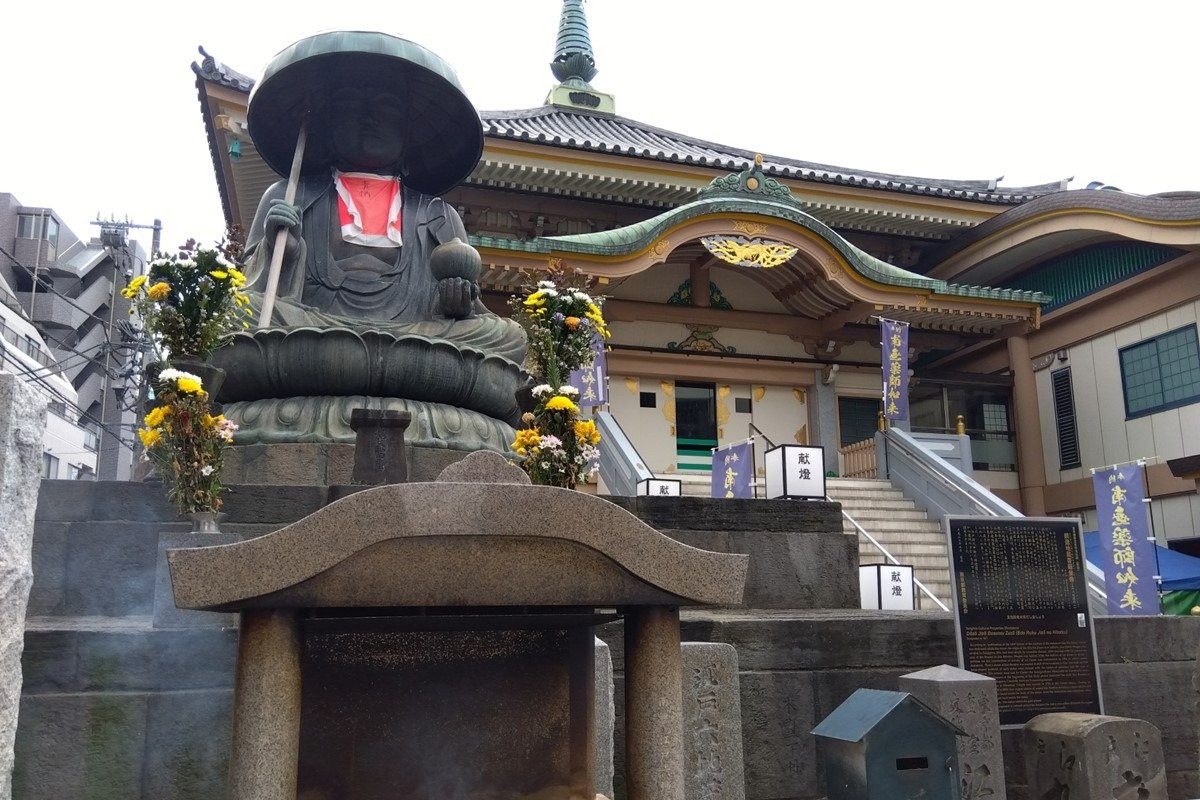 眞性寺の地蔵尊は1714（正徳4）年、6体のうち4番目に造立されました