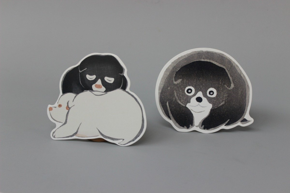 中村芳中「光琳画譜」より「仔犬」の「ダイカットポストカード」各385 円
