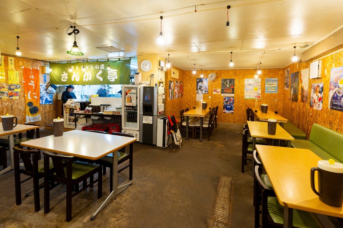 40席ある店内