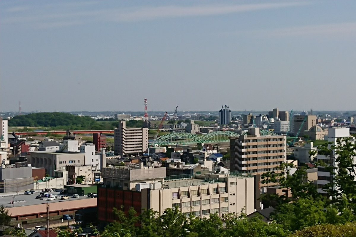 境内から見た市街地方面の風景