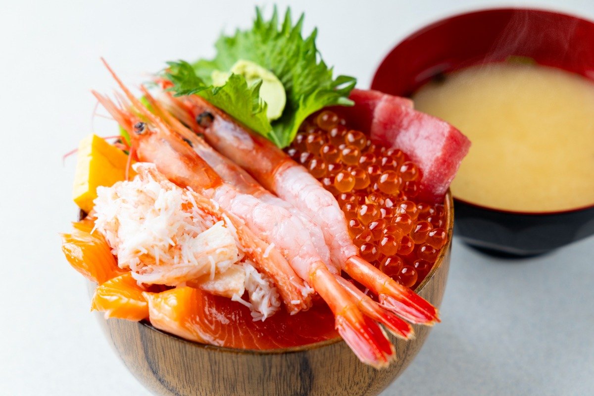「選べる海鮮丼」（5品選んで）3500円