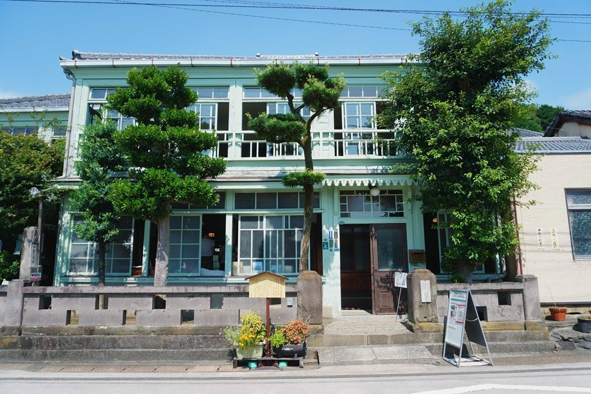 旧五十嵐歯科医院は2階に治療室と技工室がありました