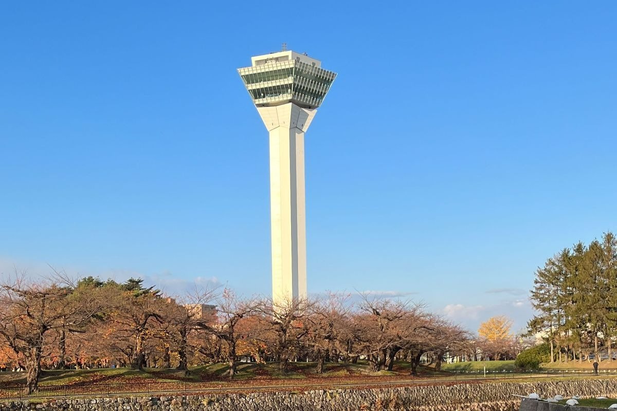 地上約90メートルから五稜郭の全貌を堪能