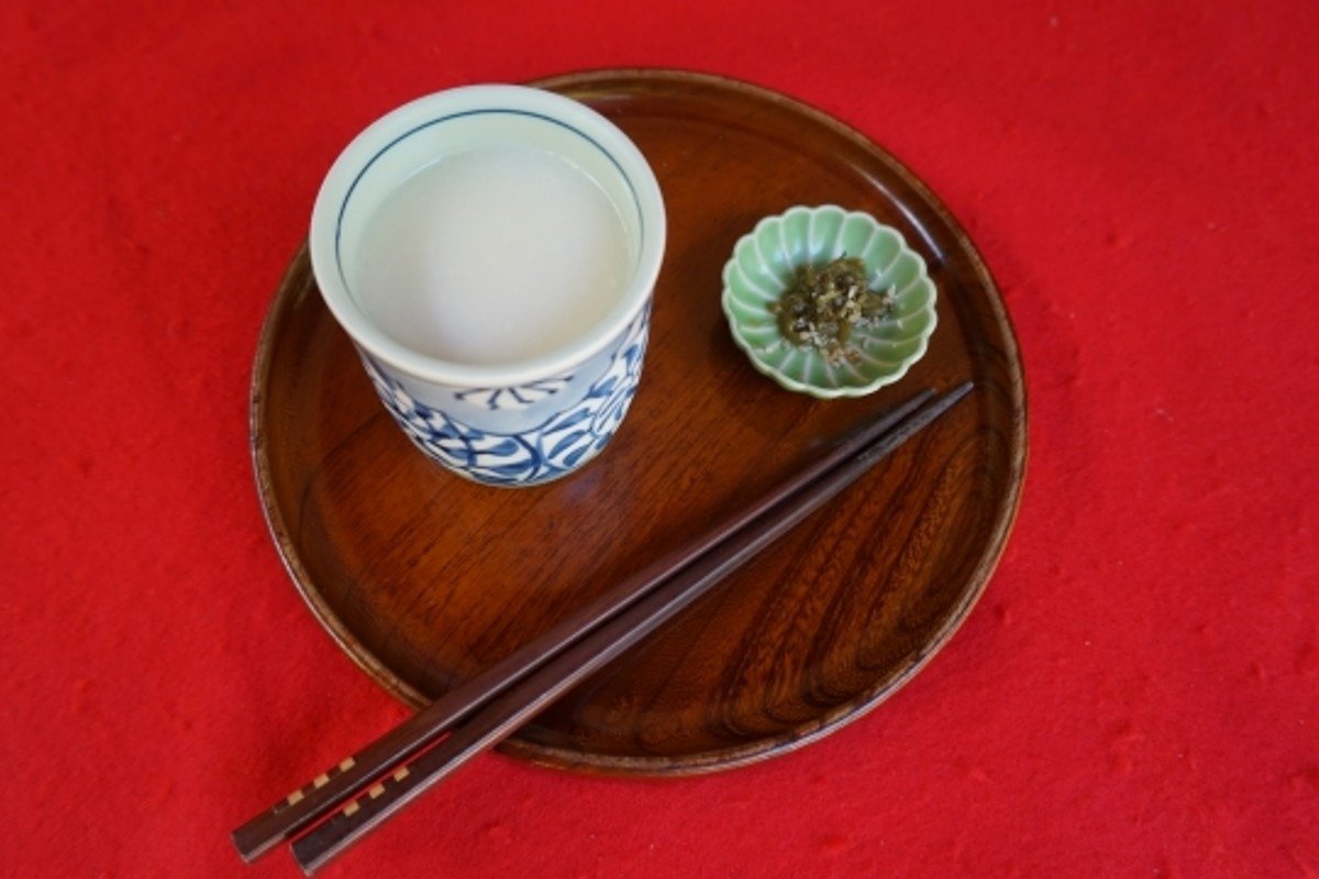 「飲む点滴」「飲む美容液」「総合栄養ドリンク」などとも呼ばれる甘酒