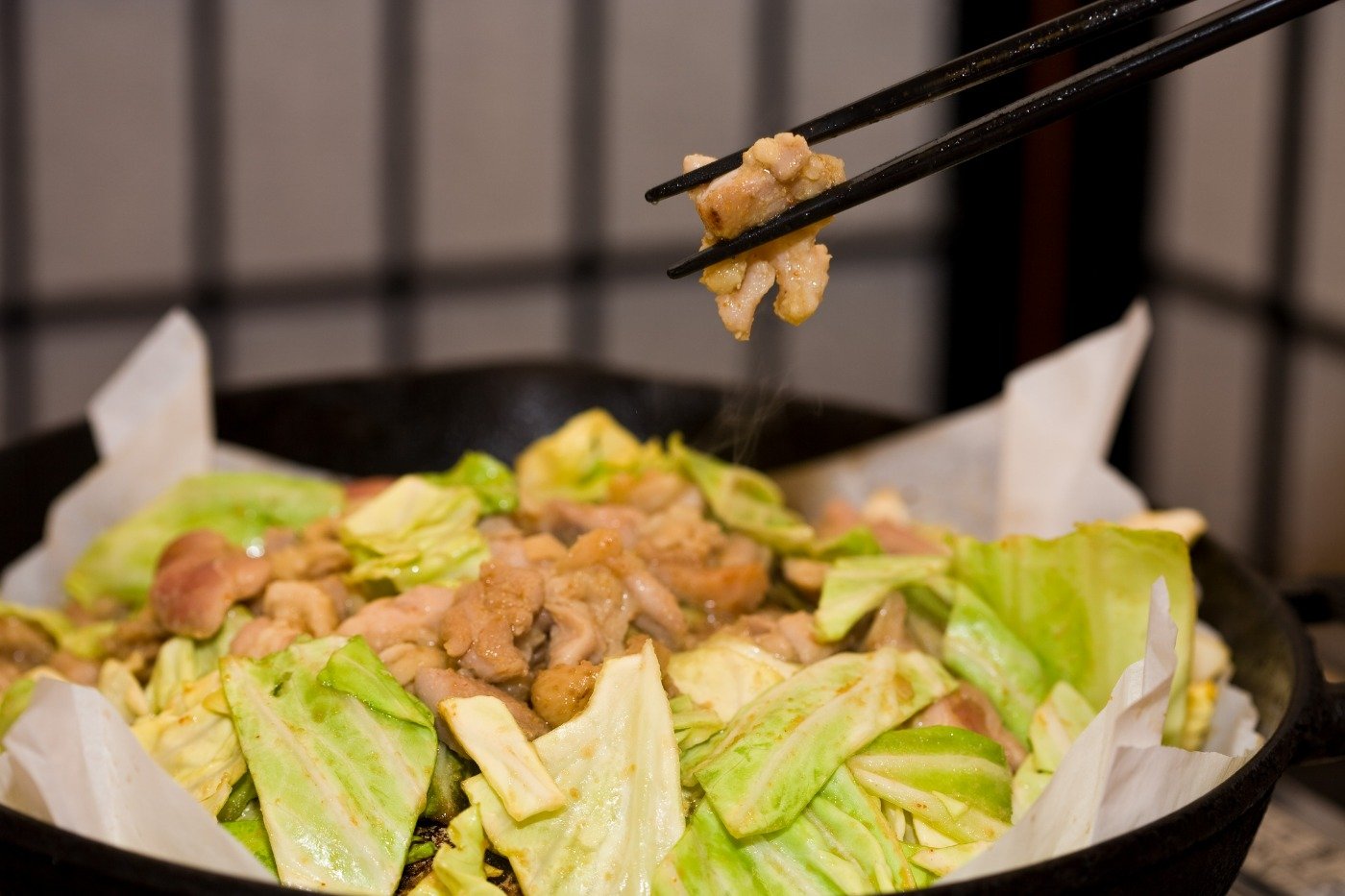 キャベツがたっぷり食べられる「鶏ちゃん」