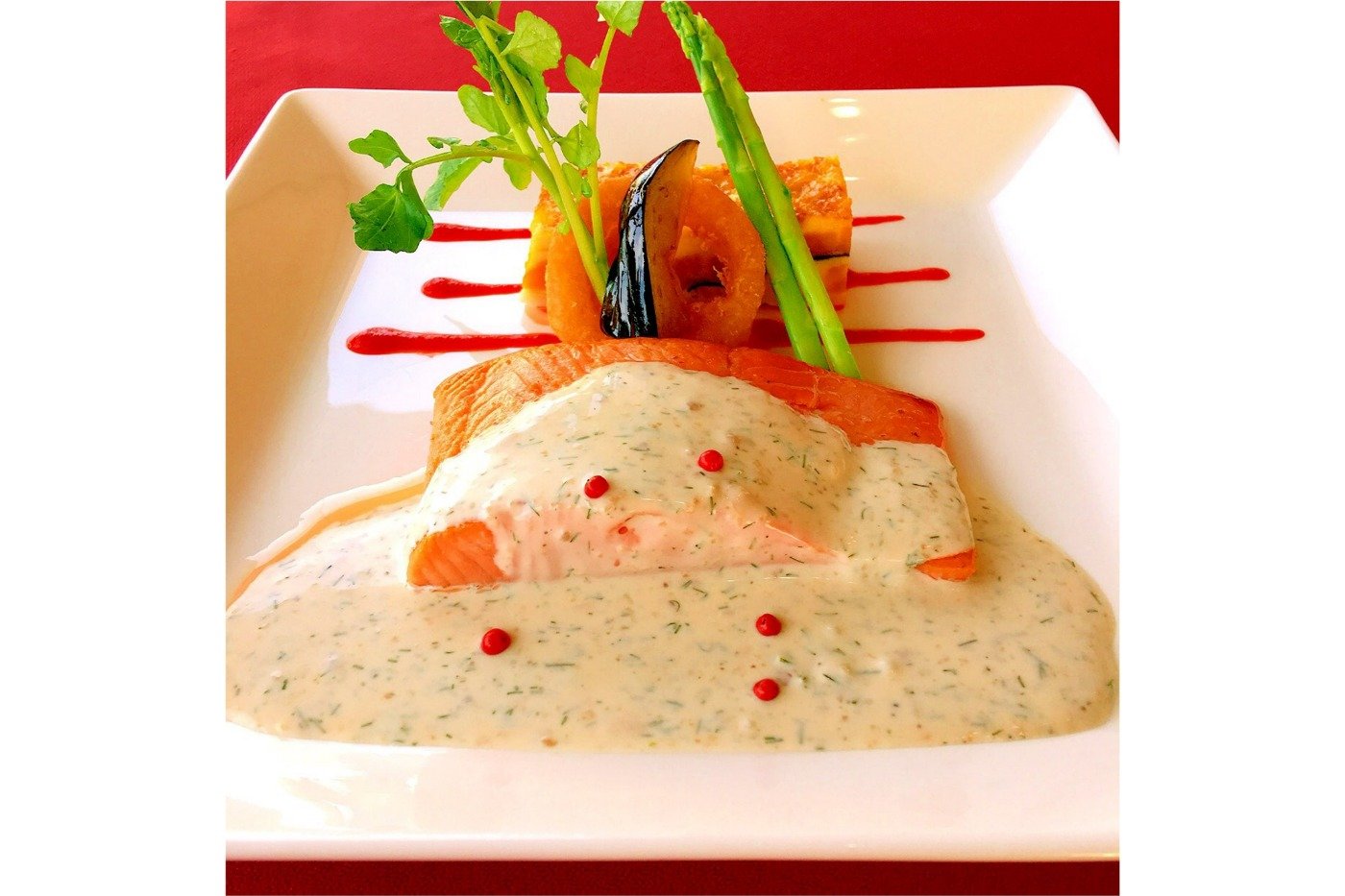 「展望レストラン」の「フィッシュランチ」2540円