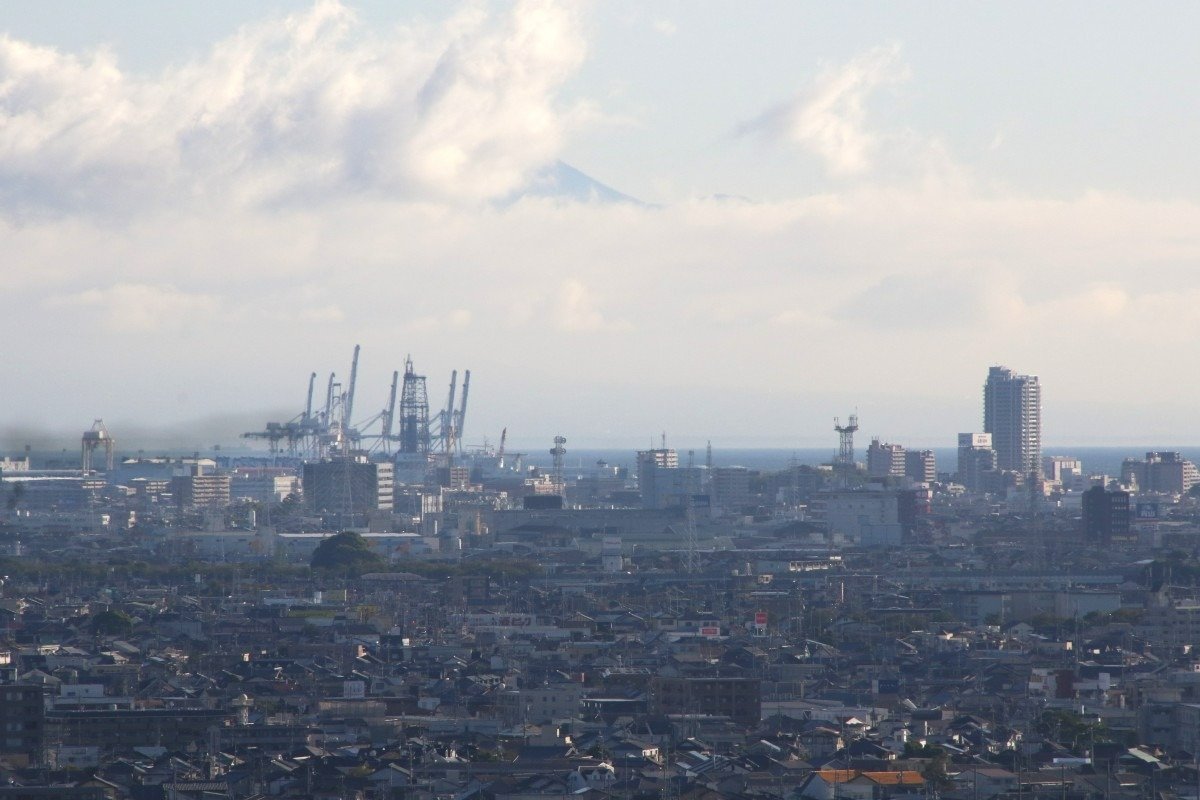 一本松付近から清水区方面を望む