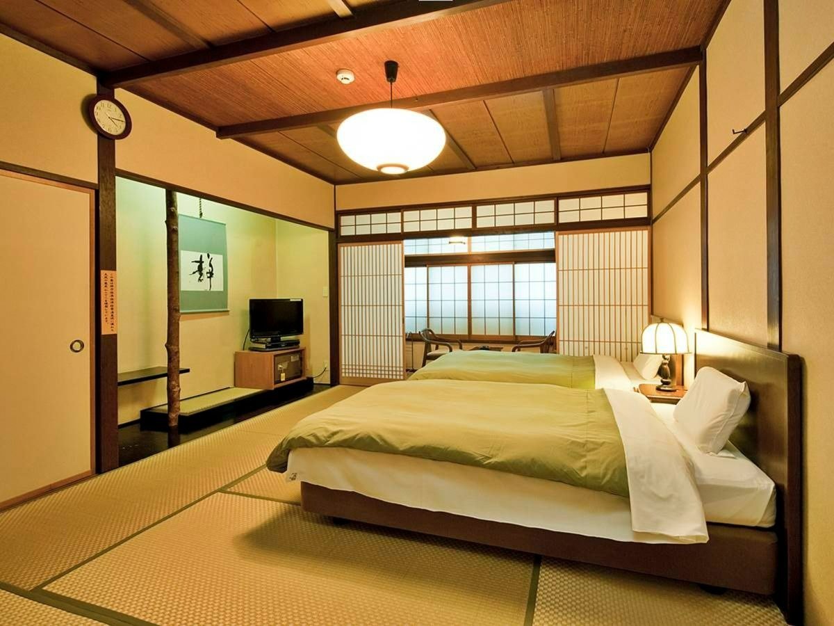 別館の「和風ついんるーむ」