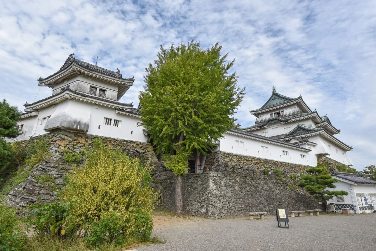 復元された白亜の天守