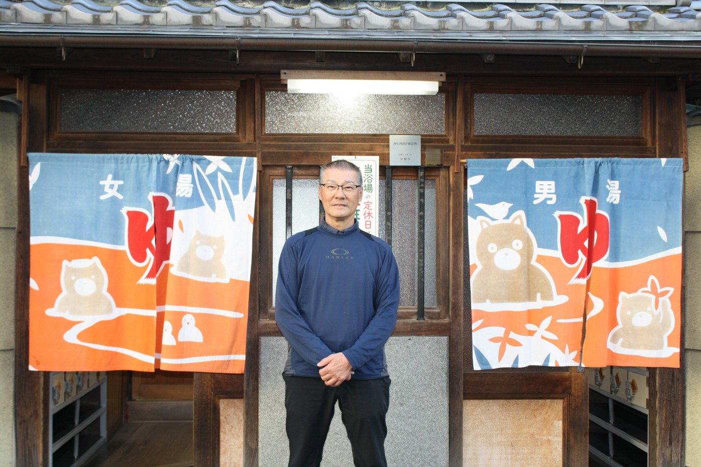 話を聞かせてくれた三代目の間嶋正明さん