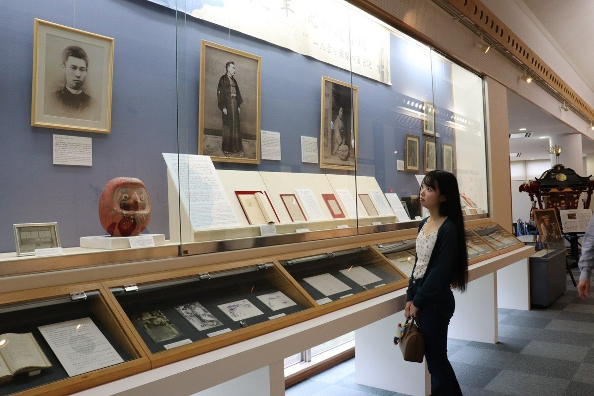 特別展では八雲の書簡などを紹介