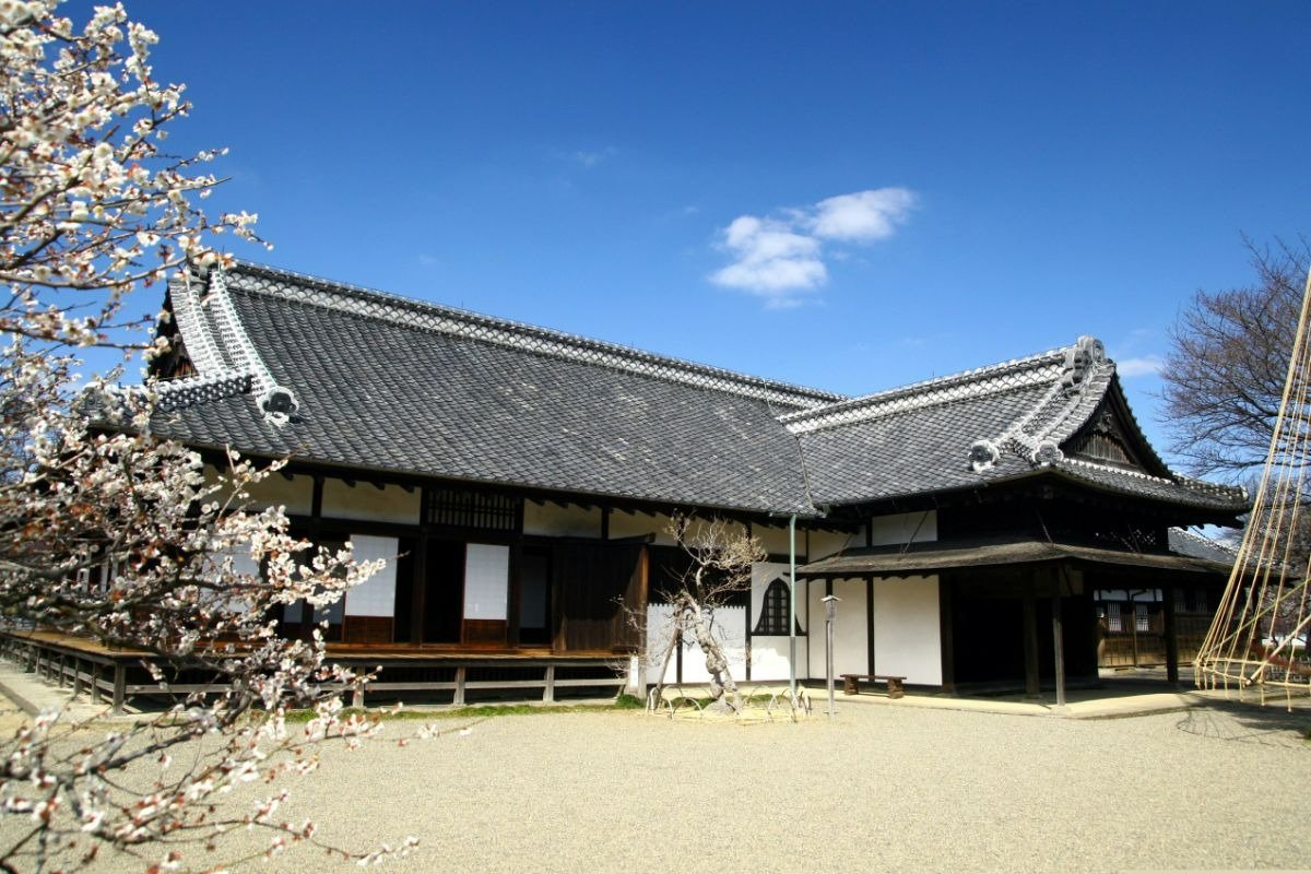 1841（天保12）年創建の弘道館正庁