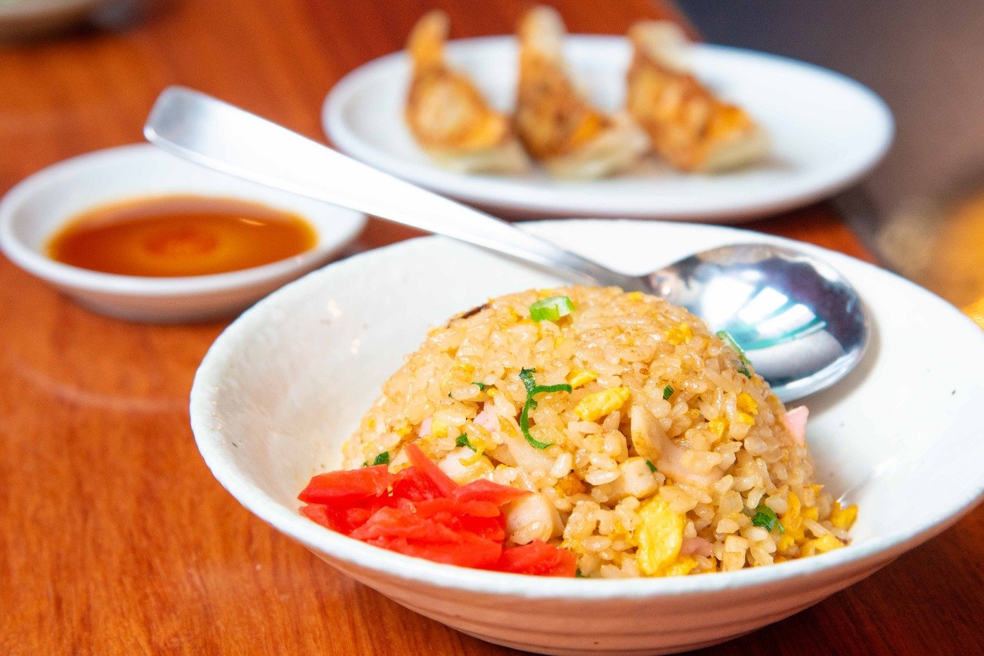 懐かしい味わいの「昔やきめし」も創業当時の復刻版