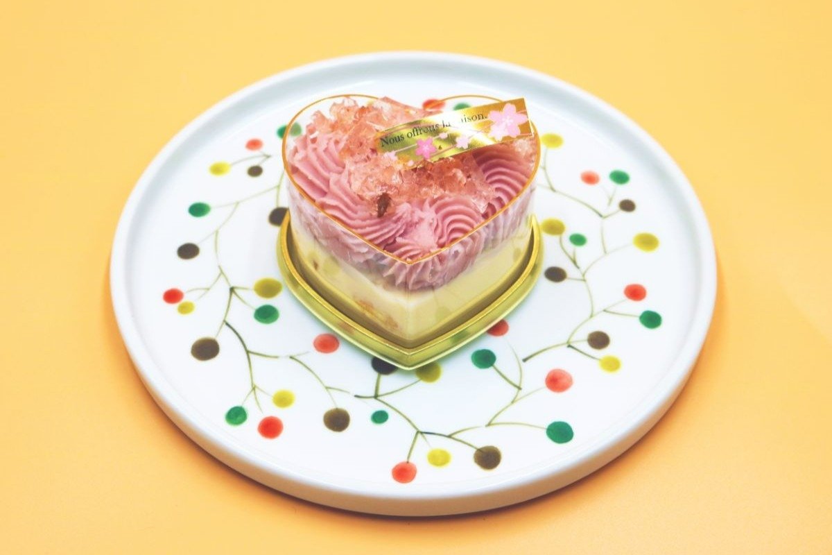 例年春の特別運転時には限定スイーツが登場（写真は2025年のもの）