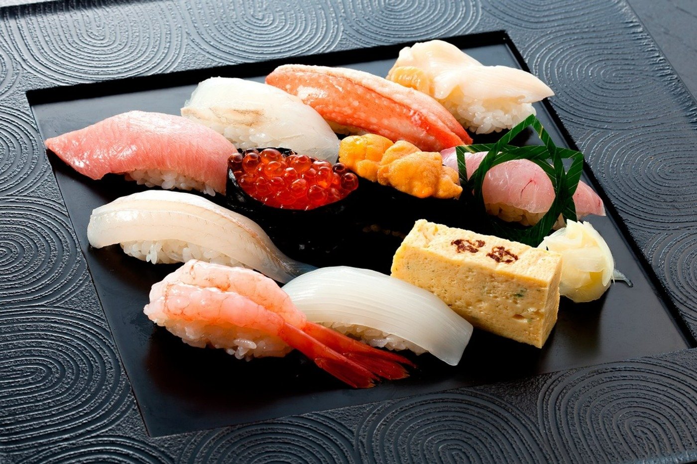 新潟すし三昧「極み」の一例。季節や店舗によってもネタなどが異なります