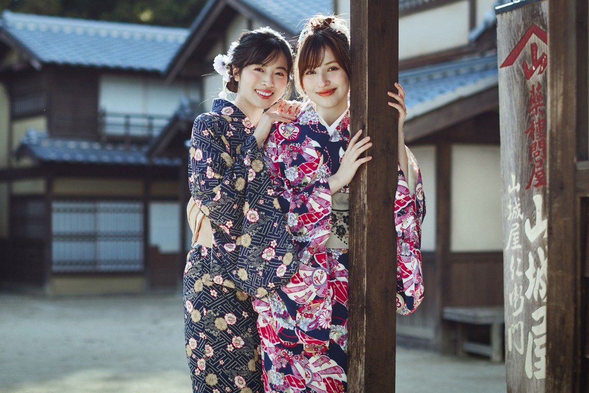 着物レンタルで村内を散策できます