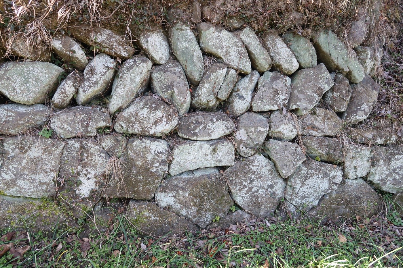 こんな大胆な積み方も