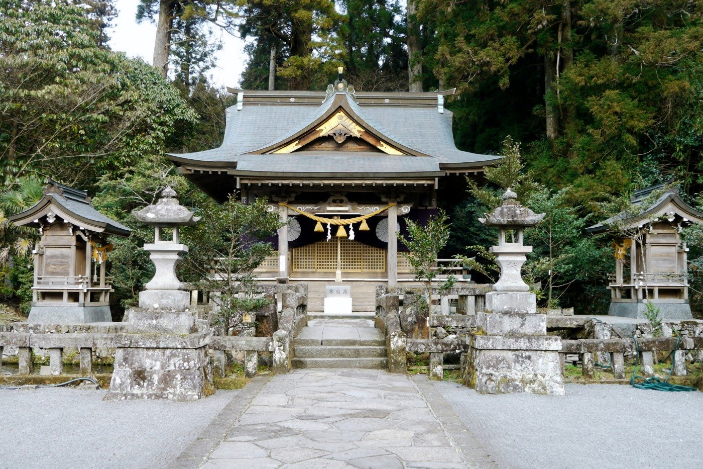 農業の神、水神様、湯布院の守護神として崇敬されている宇奈岐日女神社
