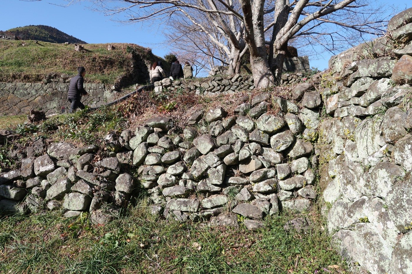 直進できないつくりの枡形虎口